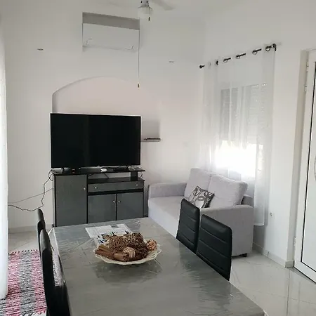 Tatil Evi Hestia Zipárion
